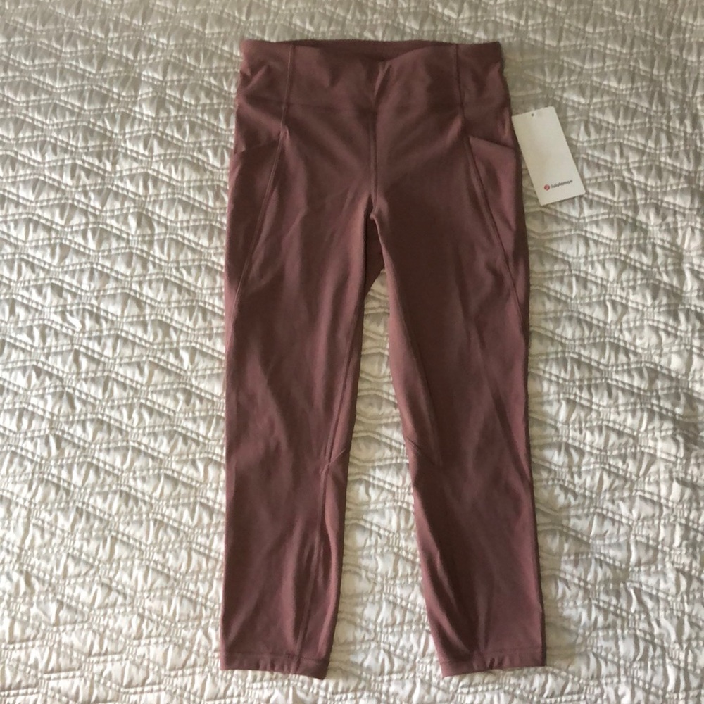 Lululemon time to sweat crop legging